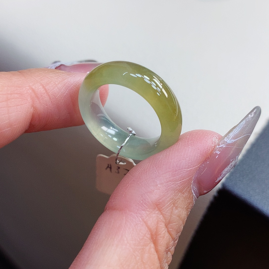 翡翠戒指未镶嵌14号