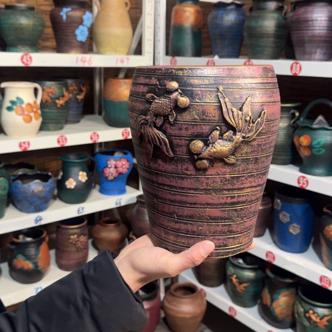 红陶红陶浮雕花盆炸炸炸