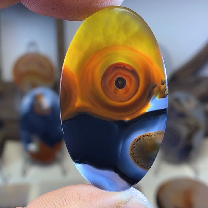 玛瑙/玉髓颈饰未镶嵌