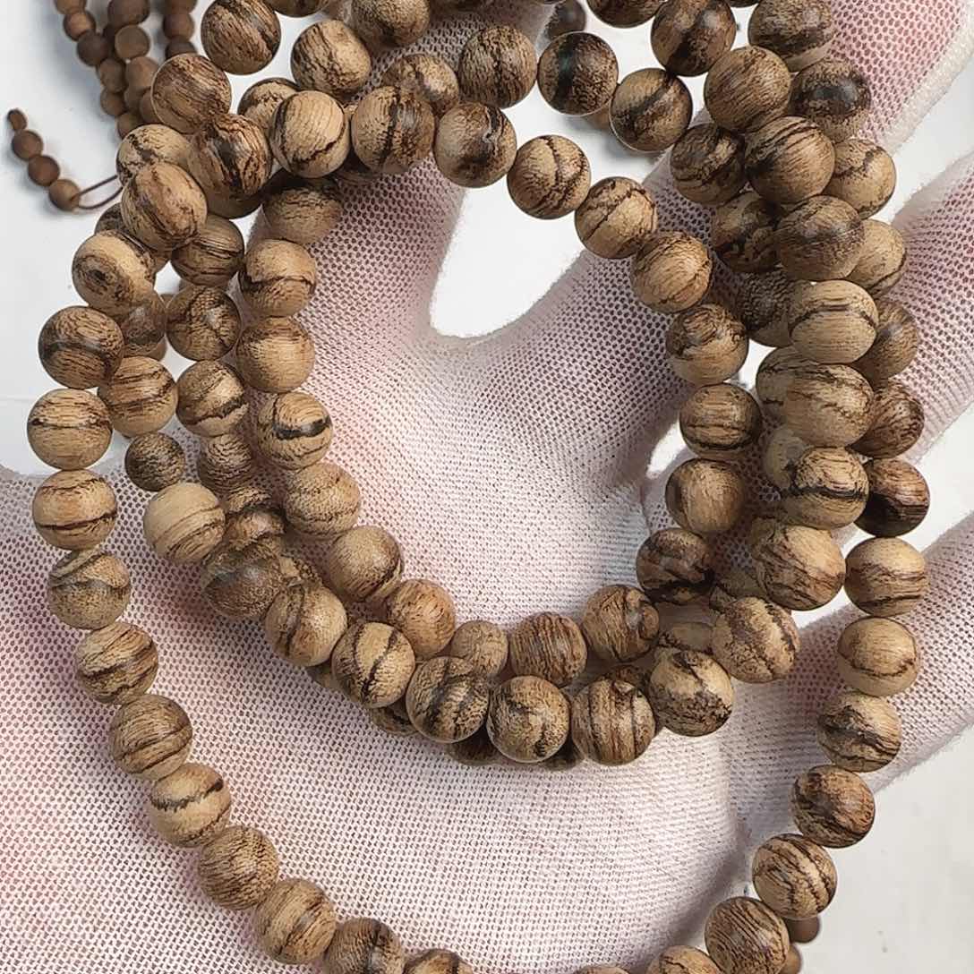 沉香手串08马尼涝虎斑纹沉香手串