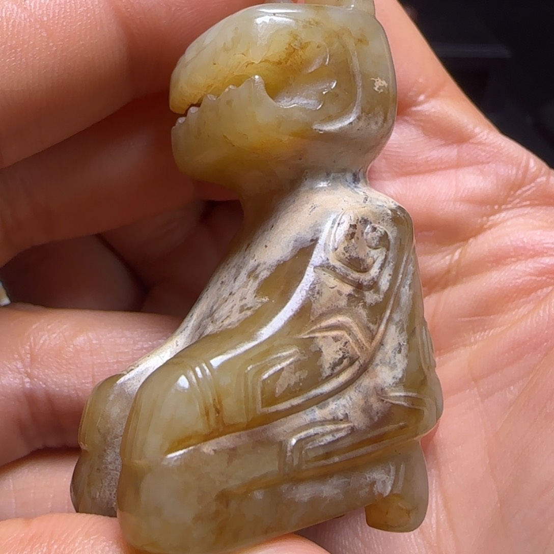 和田玉颈饰未镶嵌