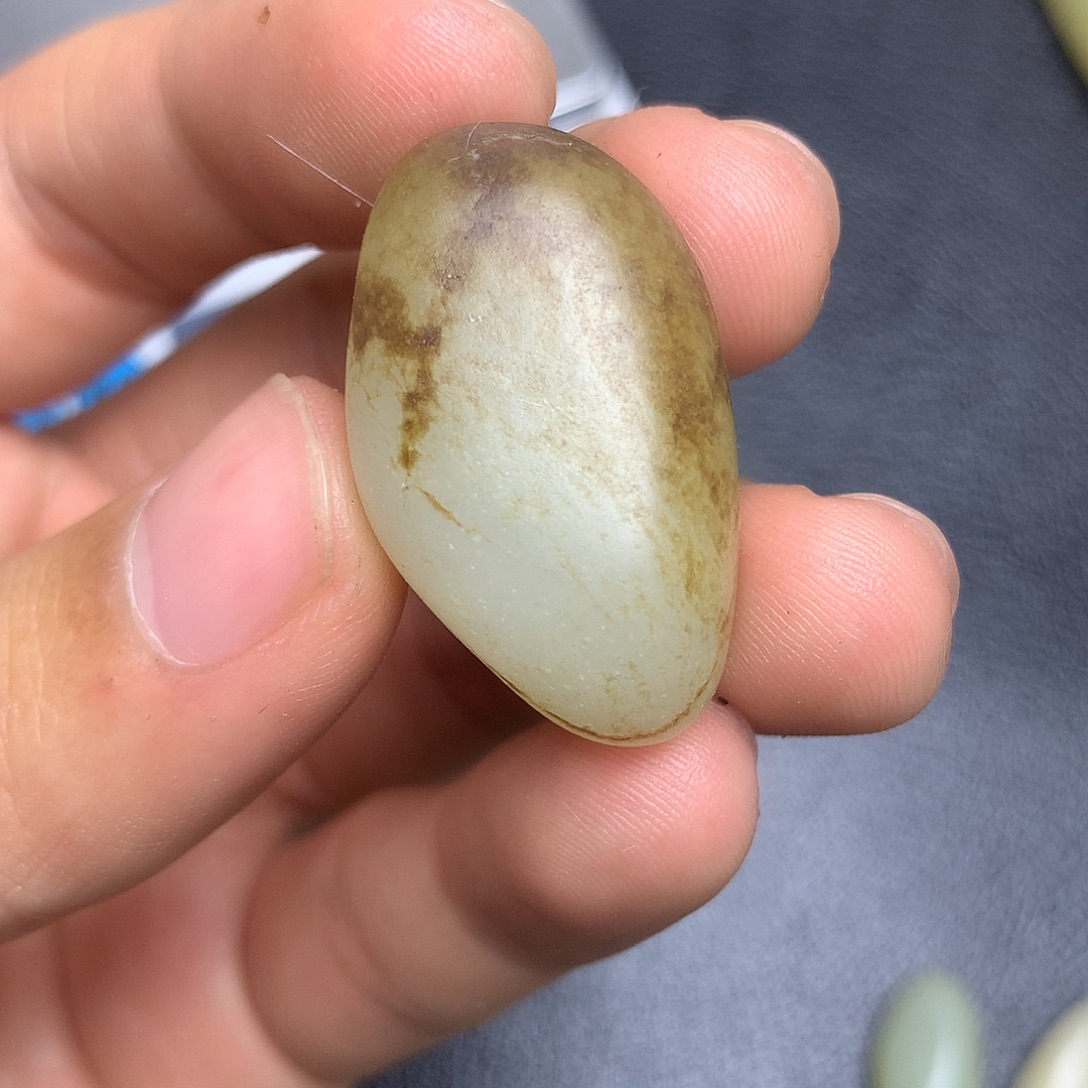 和田玉未镶嵌摆件
