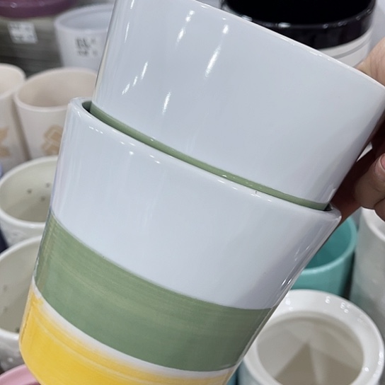 多肉绿植陶瓷花盆9.9包邮，有孔