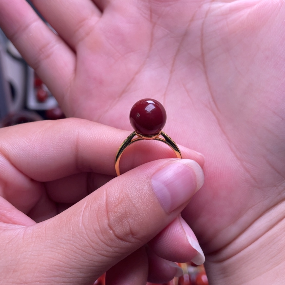 【闪购商品】未镶嵌圆珠戒指南红玛瑙