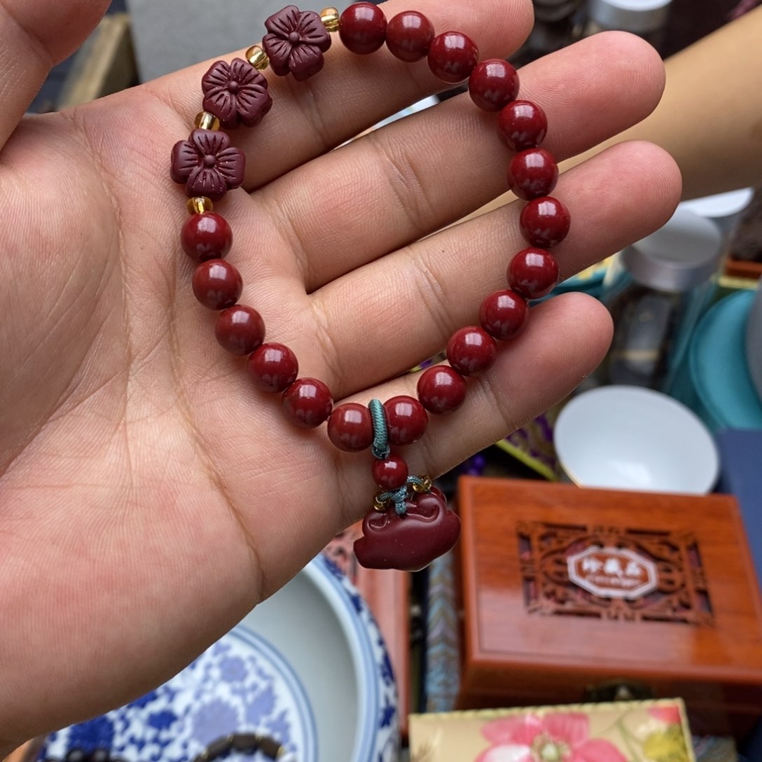 大叶紫檀（黑酸枝木类）