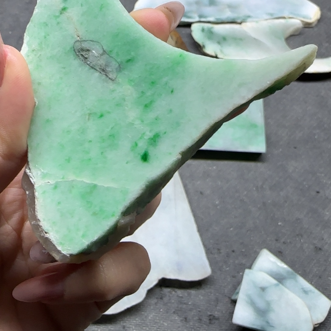 翡翠散珠翡翠定制