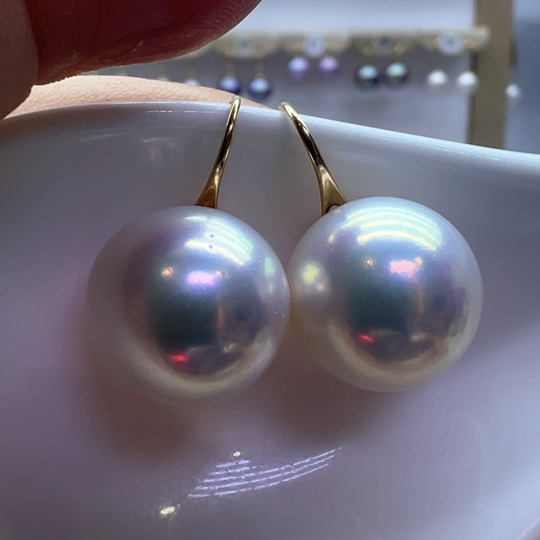 18K金镶嵌淡水珍珠耳饰