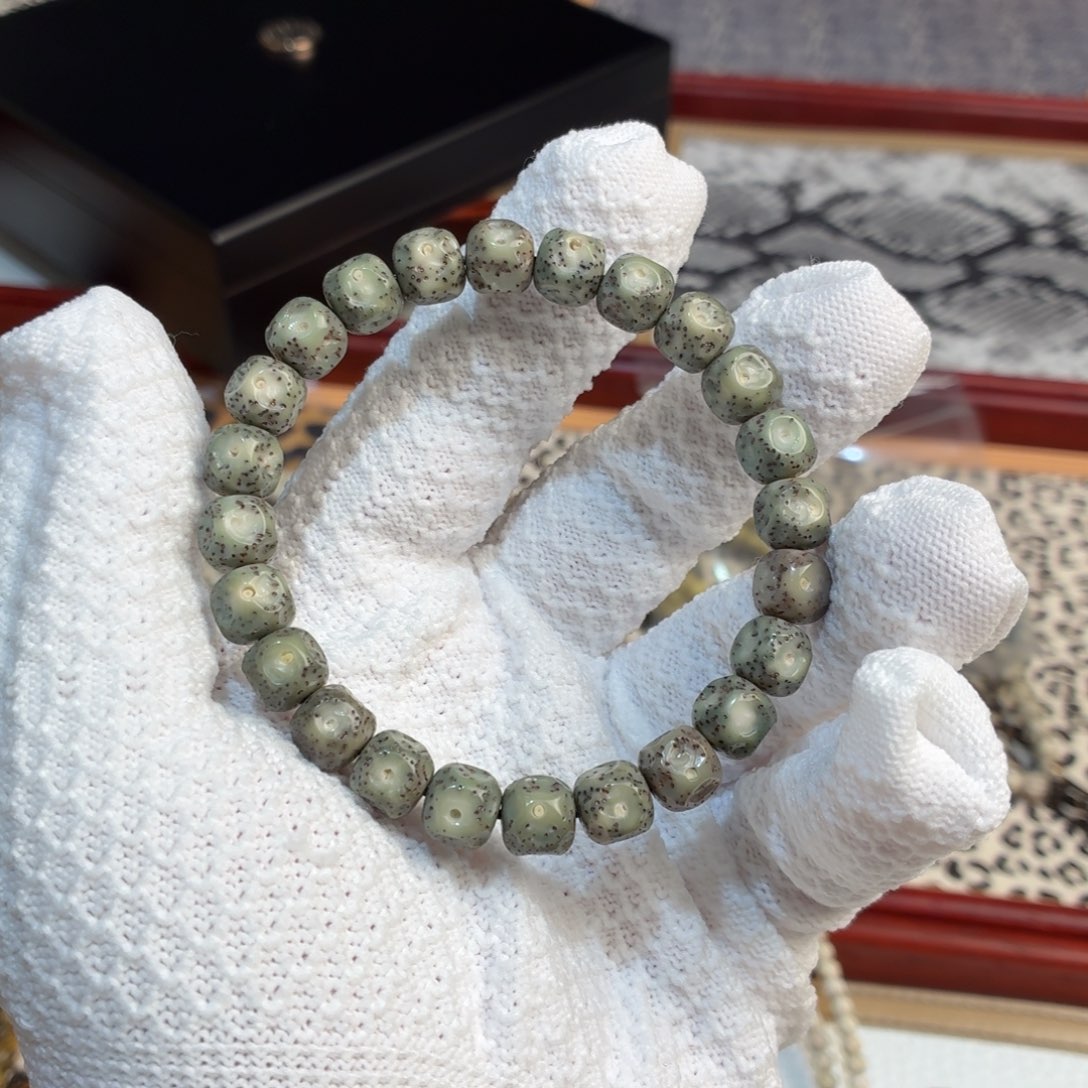 手串星月菩提尺寸9.3