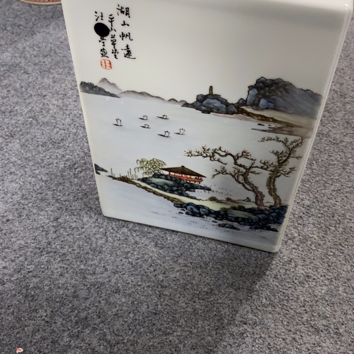 景德镇陶瓷工艺品红*行