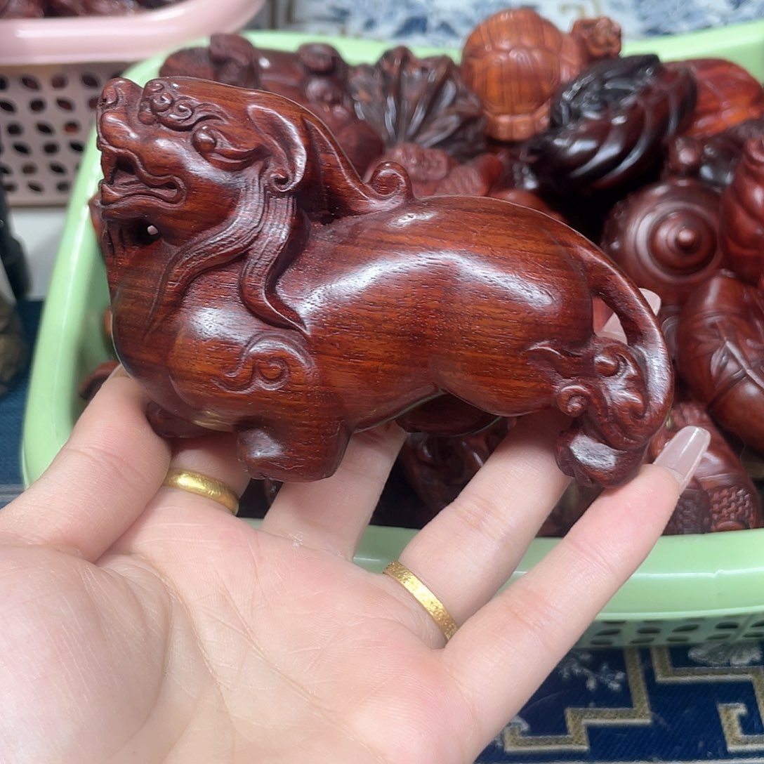 维腊木（绿檀）无事牌