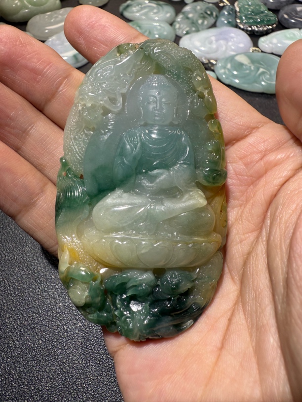 缅甸A货御龙阿弥