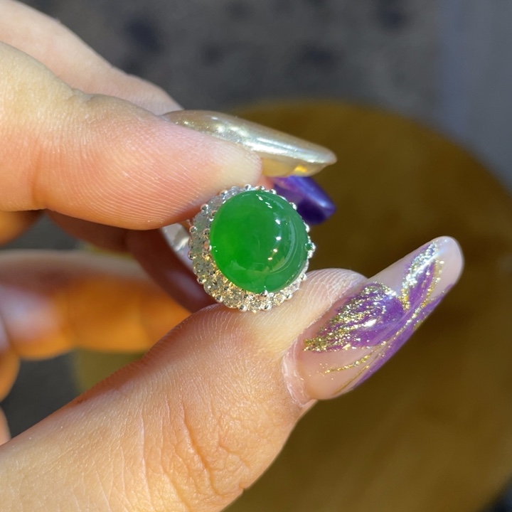 定制翡翠未镶嵌蛋面