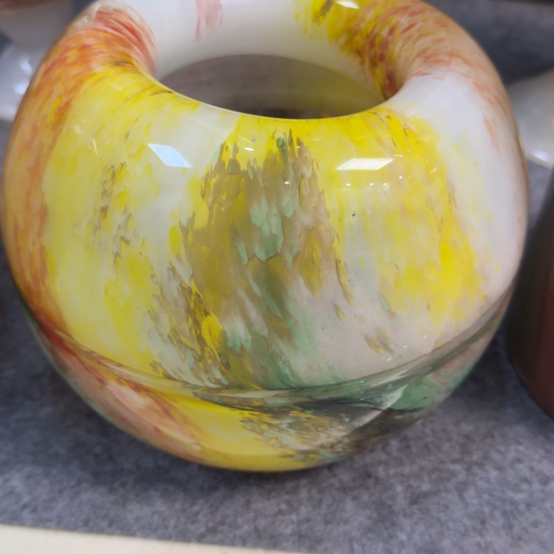 琉璃福利二级花瓶