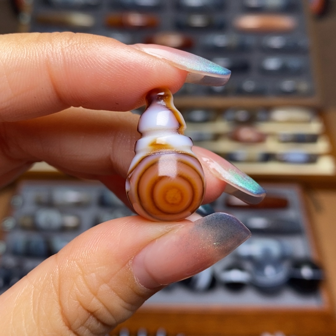 玛瑙/玉髓珠宝半成品未镶嵌