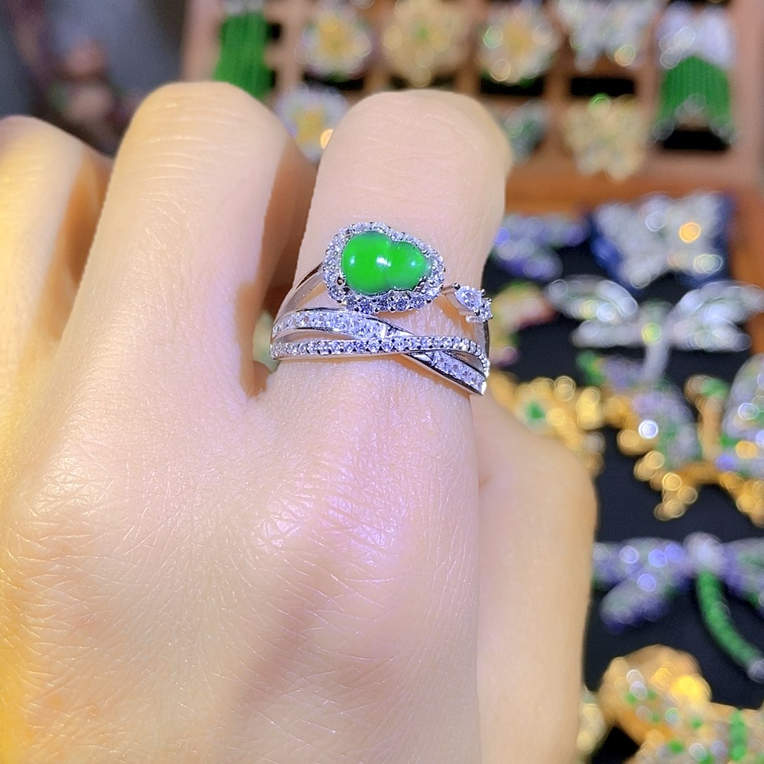 吊坠(不含链)银S925镶嵌翡翠