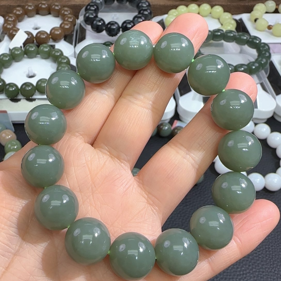 和田玉手链未镶嵌