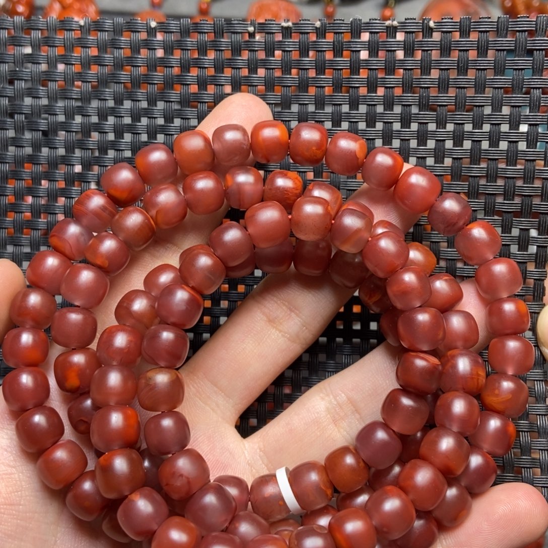 南红玛瑙未镶嵌手链9mm