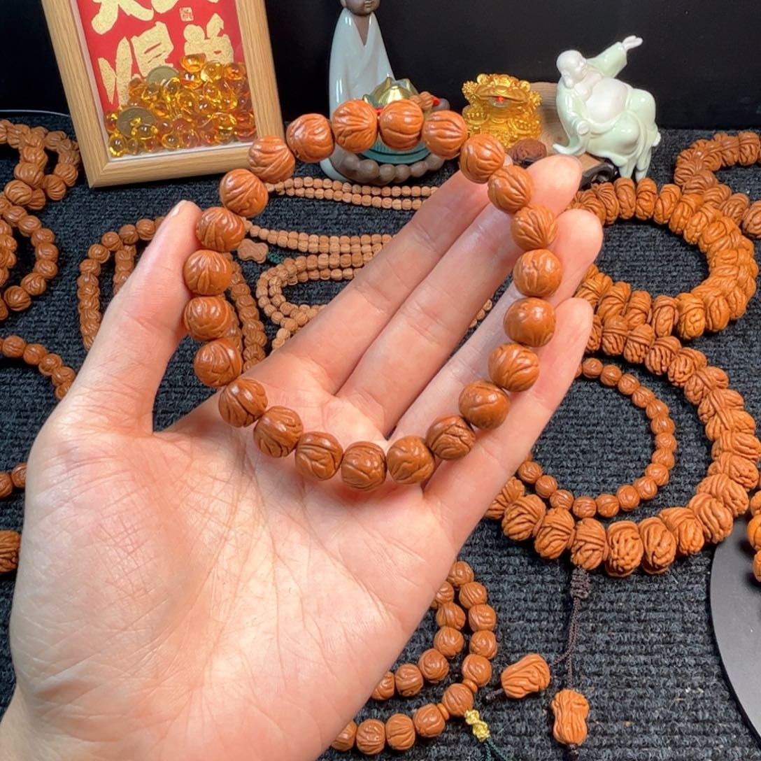 文玩核桃手串西****边C5桃核手串