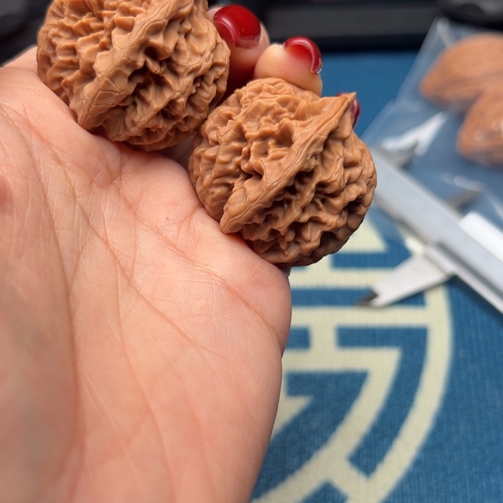 桃核吊坠文玩秦闷