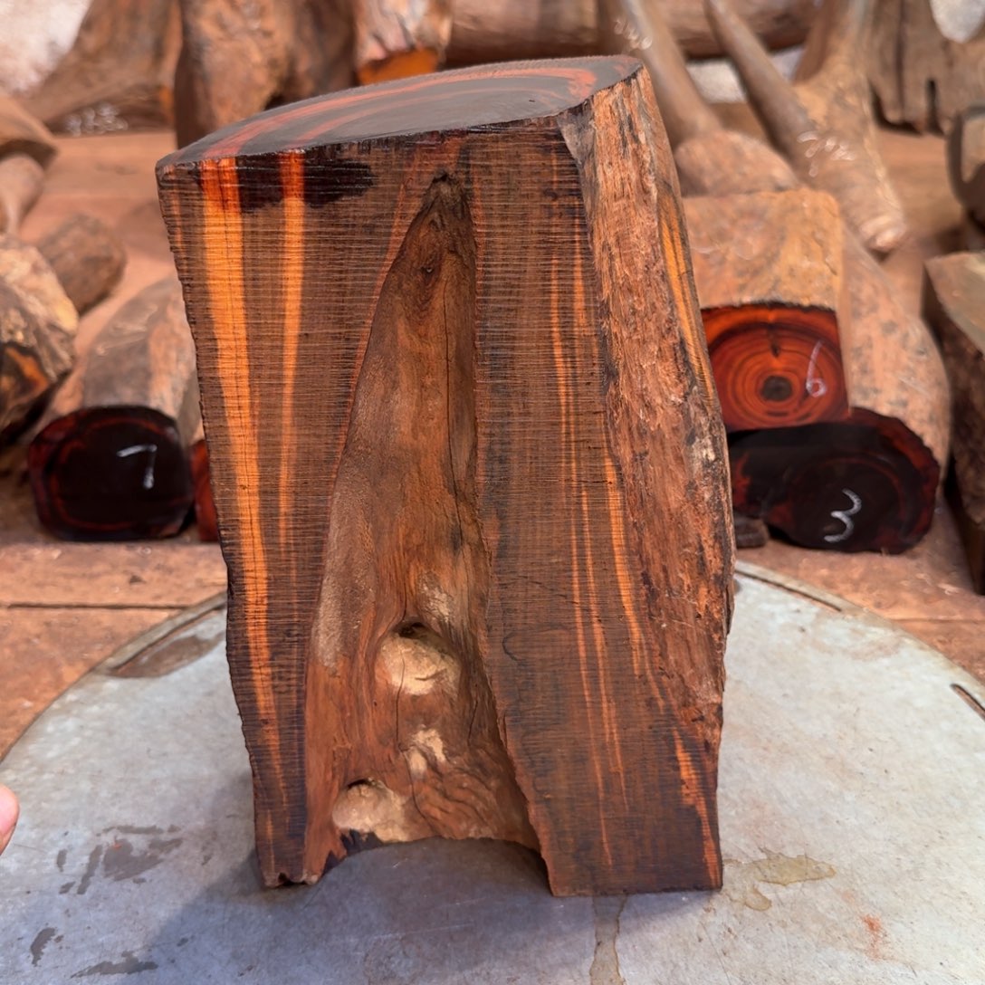 祥***居交趾黄檀（大红酸枝）