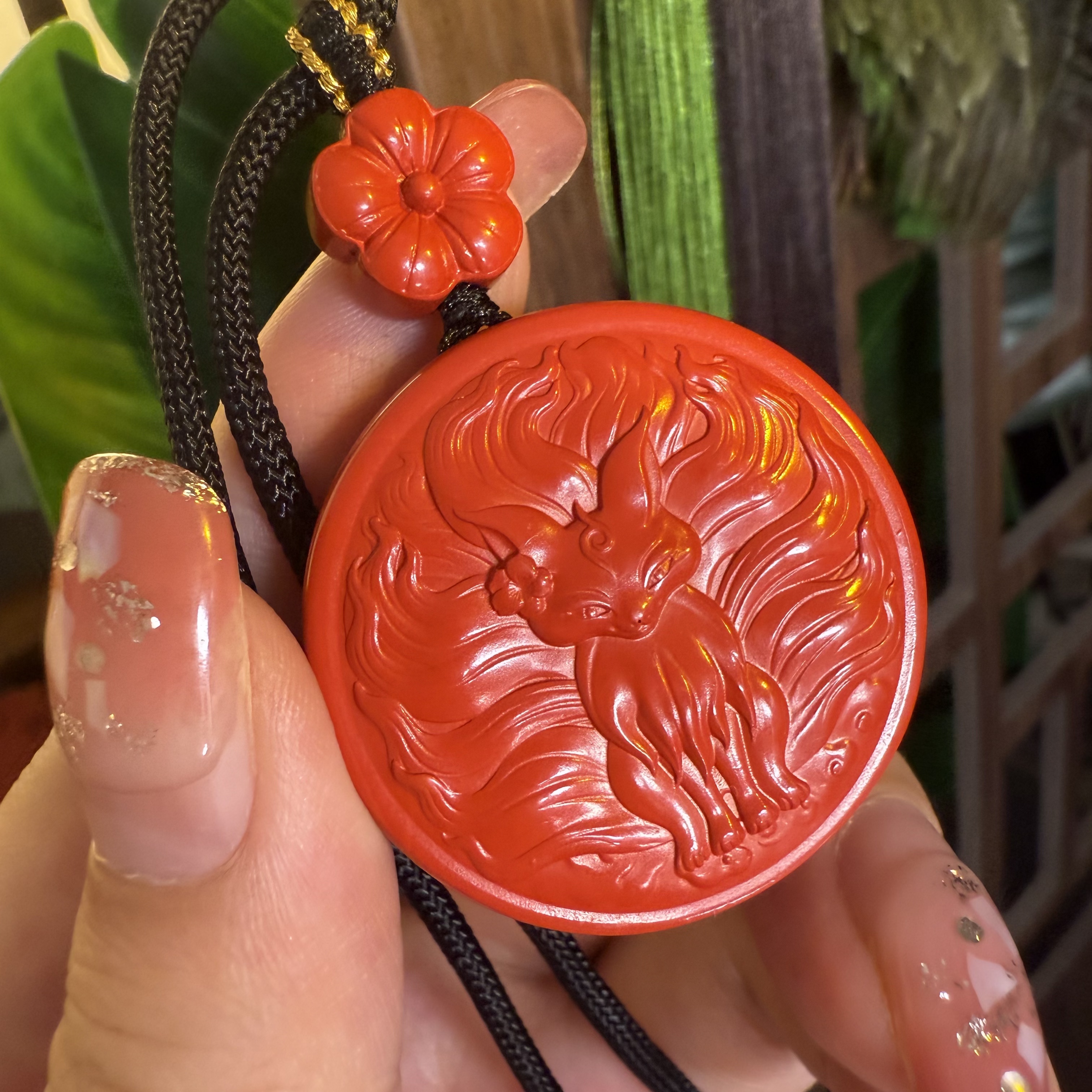 含辰砂工艺品高含量朱砂九尾灵狐吊坠红砂凤九平安无事牌项坠