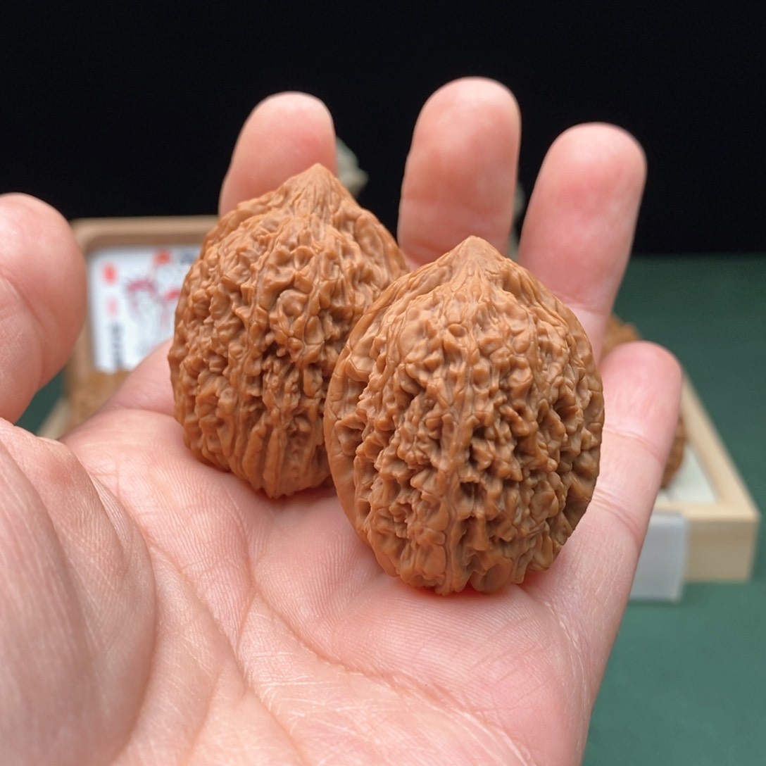 文玩核桃把件?****帅大蒜头