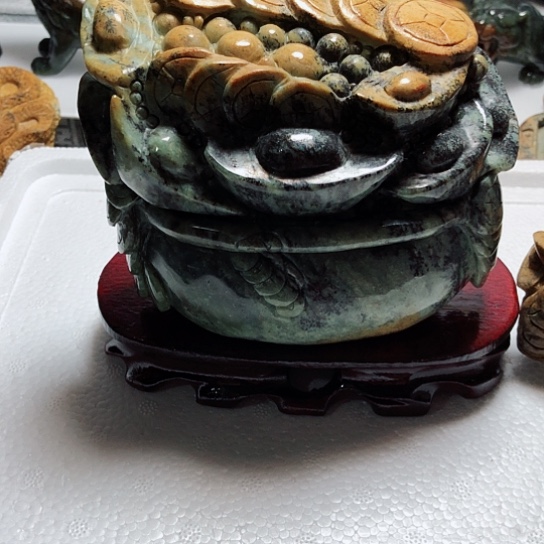 岫岩河磨玉（透闪石质玉）把件未镶嵌J****i