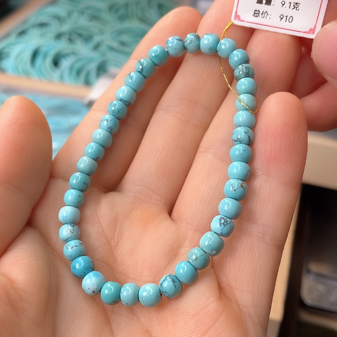 绿松石未镶嵌颈饰