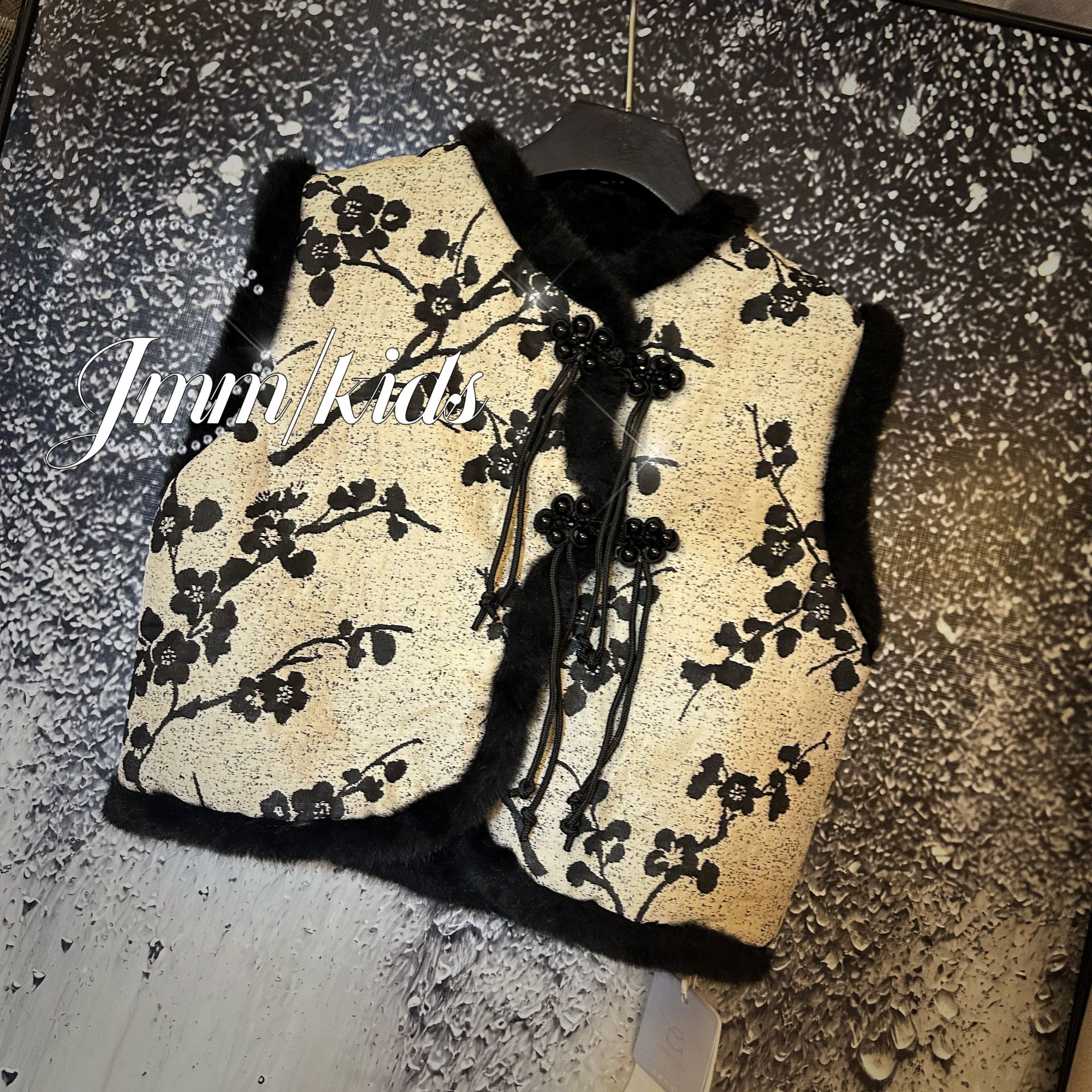 C068 亲子装加厚加棉马甲裙子套装复古国风提花设计