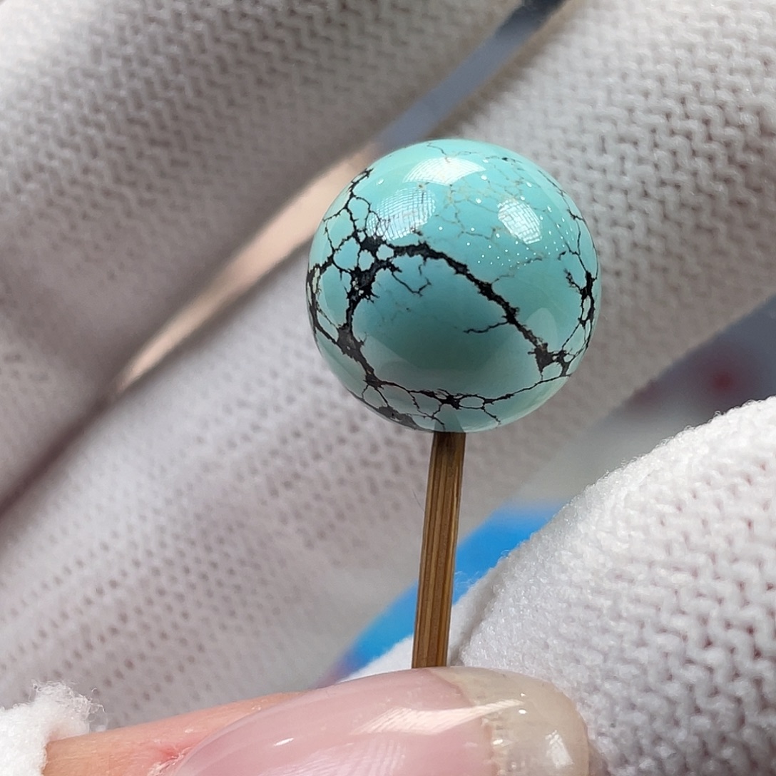 绿松石未镶嵌挂件