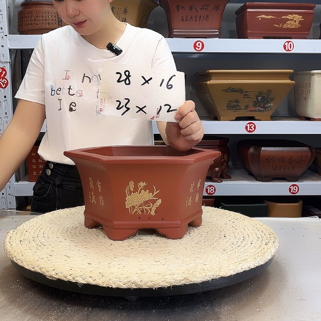 紫砂花盆紫砂花盆