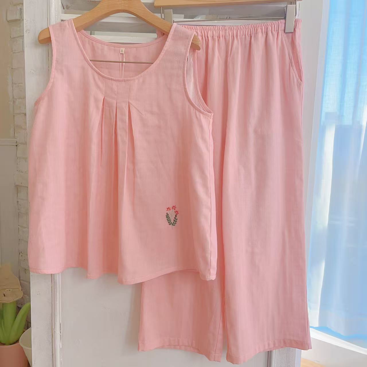 夏季纯棉女士简约纯色睡衣无袖宽松八分裤薄款家居服套装