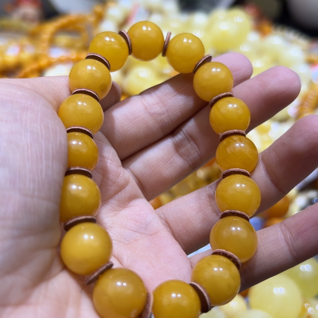 琥珀珠宝奇石未镶嵌