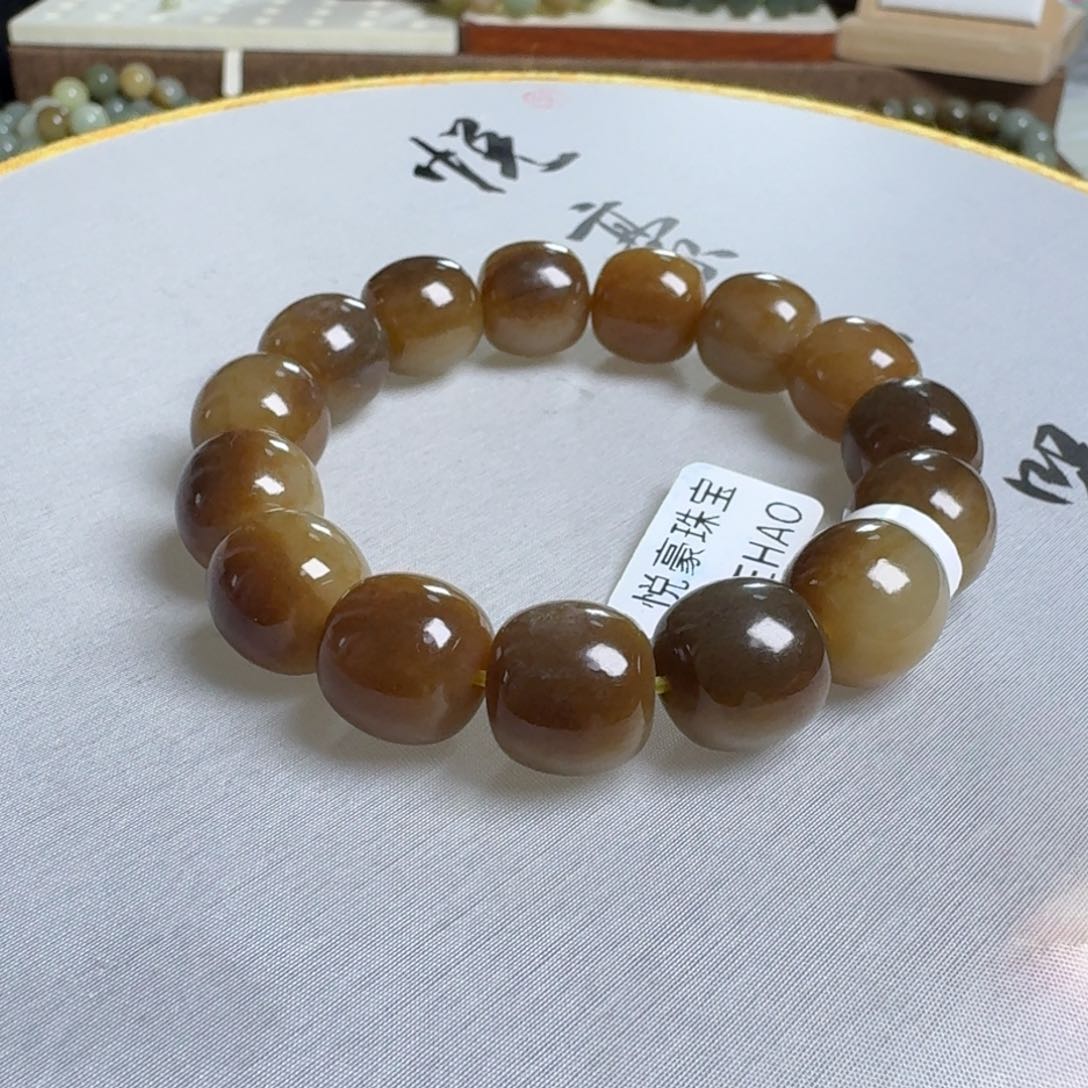 和田玉（糖玉）手链未镶嵌佛****