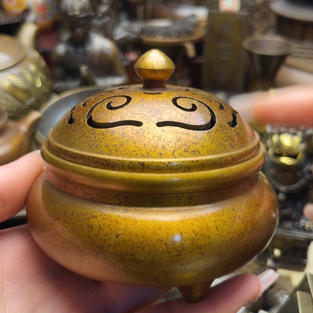 精美铜器点击下单