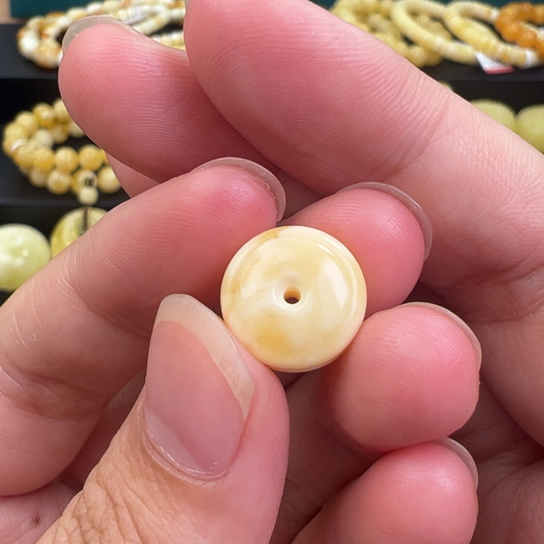 琥珀手链未镶嵌蜜蜡
