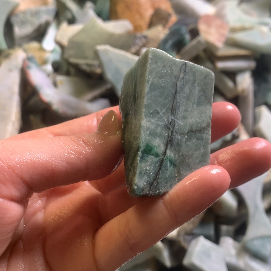 翡翠颈饰未镶嵌缅甸翡翠