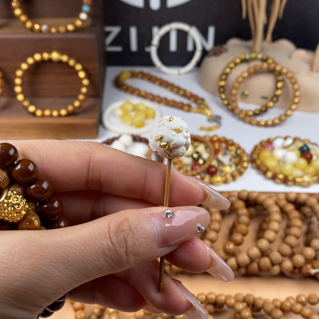 吊坠猴头核桃破****、旺财