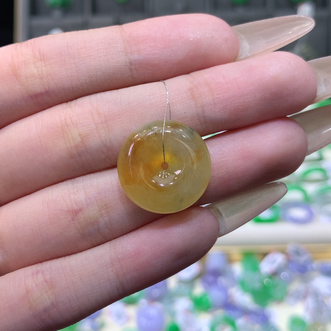 翡翠戒指未镶嵌平安扣