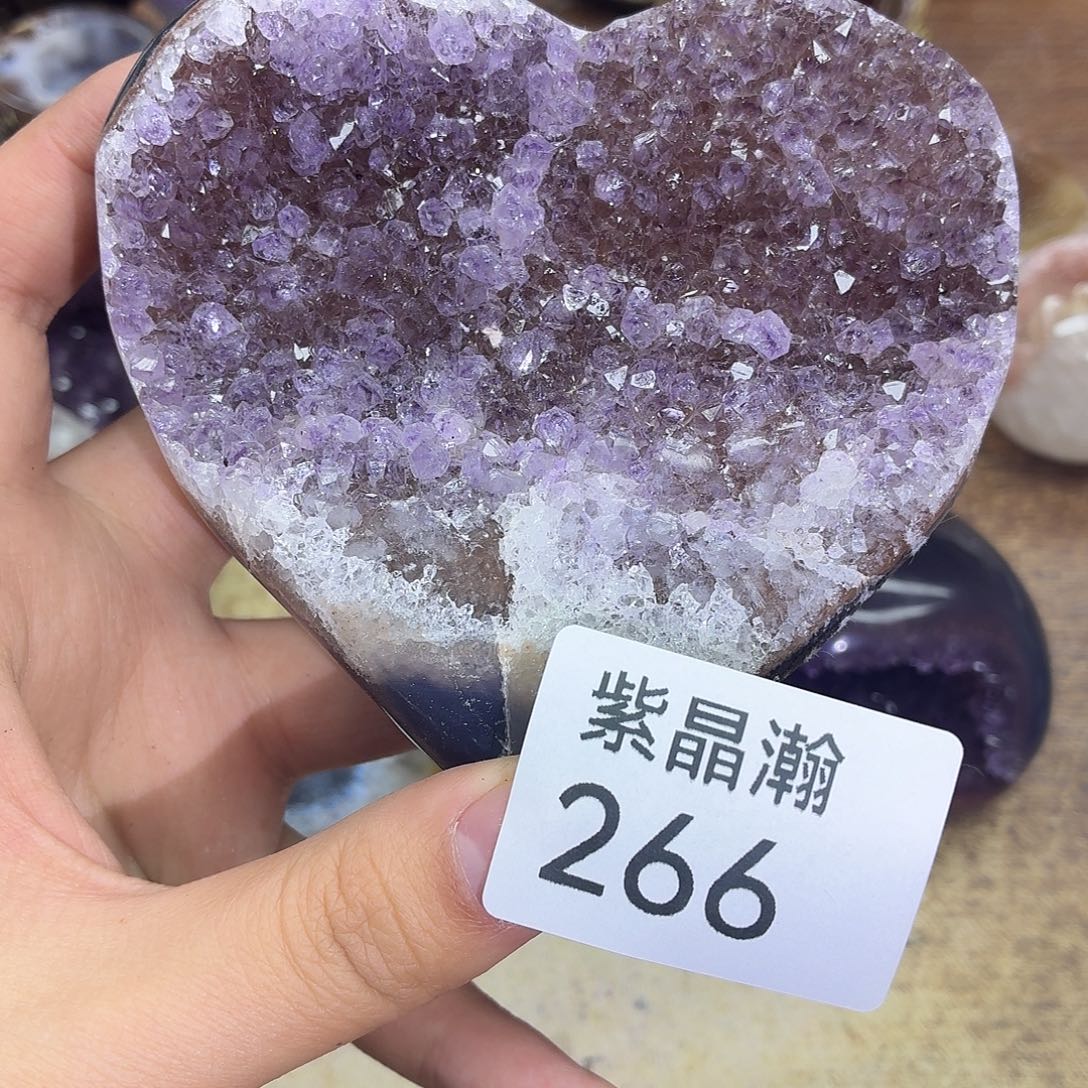 大型摆件（非配饰）未镶嵌水晶