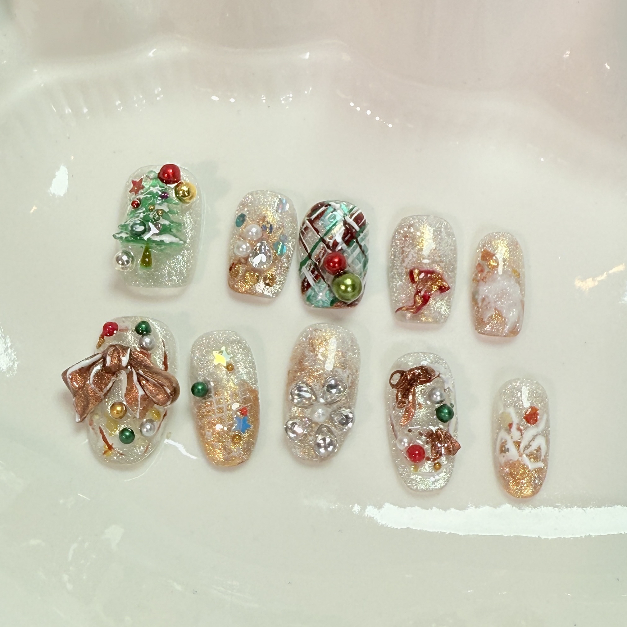 圣诞岛~格纹蝴蝶结手工穿戴甲小众高级氛围感艺术风椭圆中方