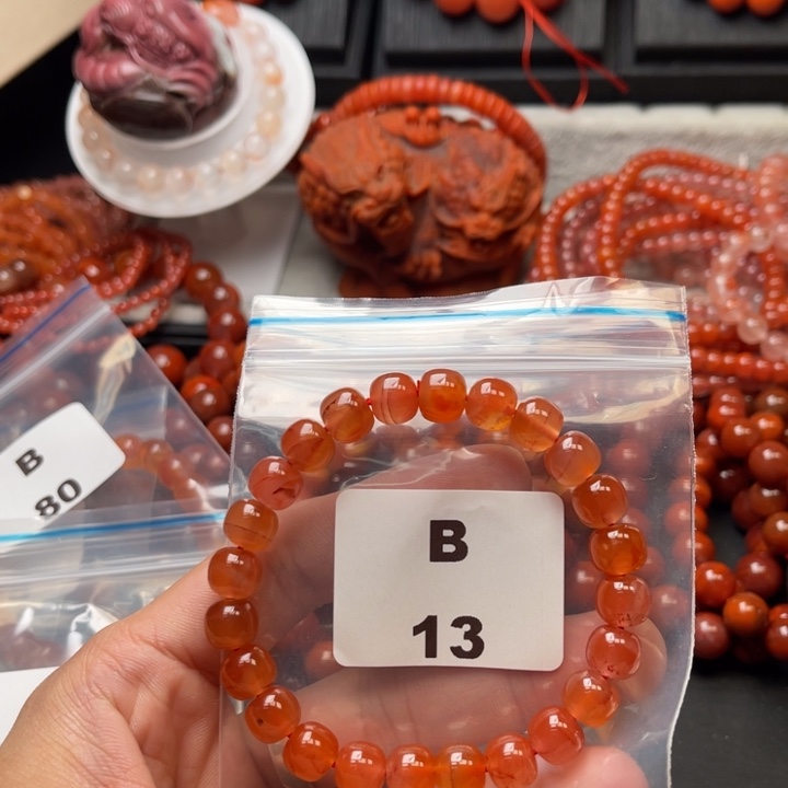 南红玛瑙未镶嵌多样性发货默认微瑕称重9mm