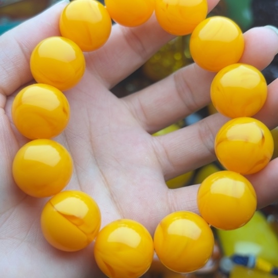 未镶嵌琥珀手串蜜蜡