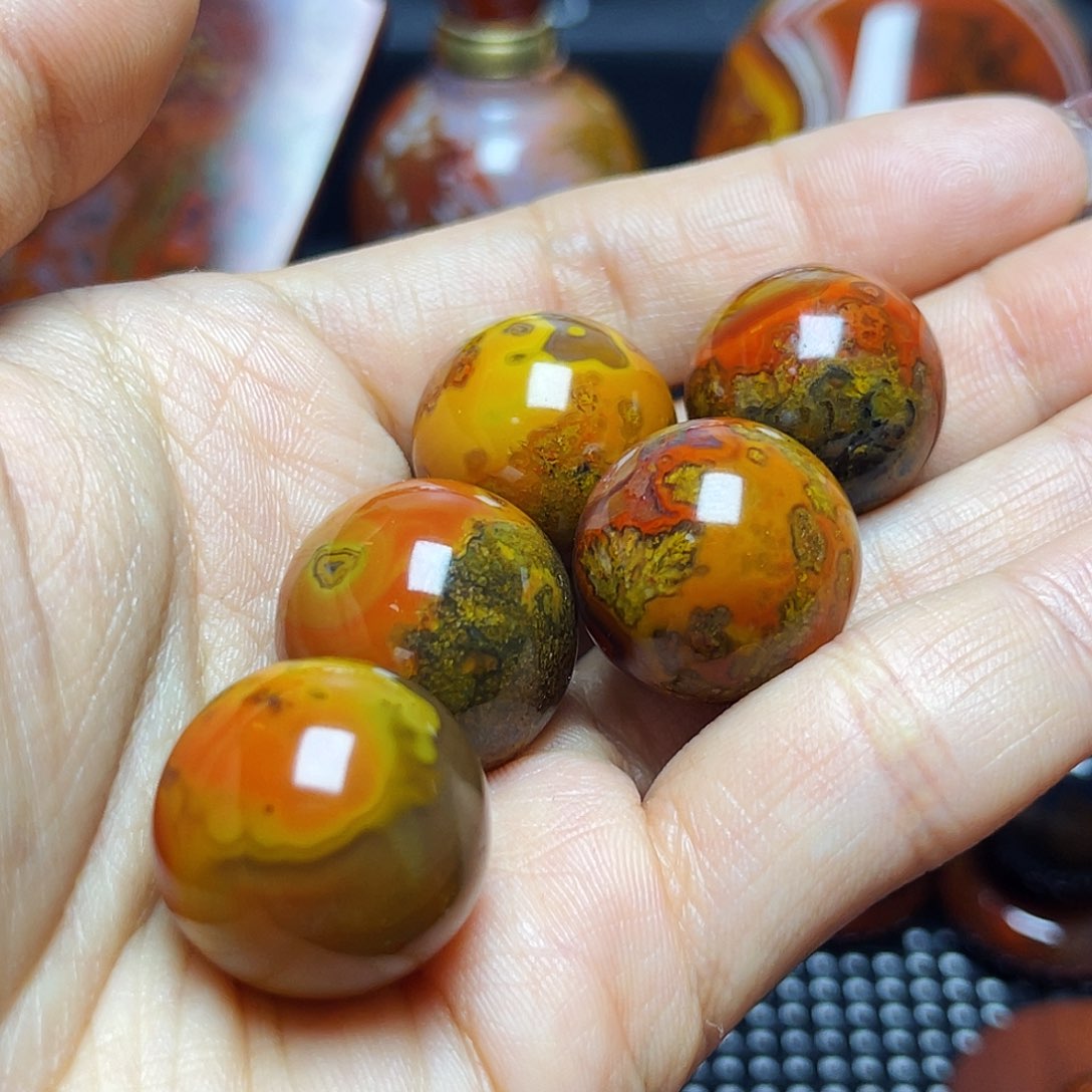 未镶嵌颈饰玛瑙/玉髓大**磊