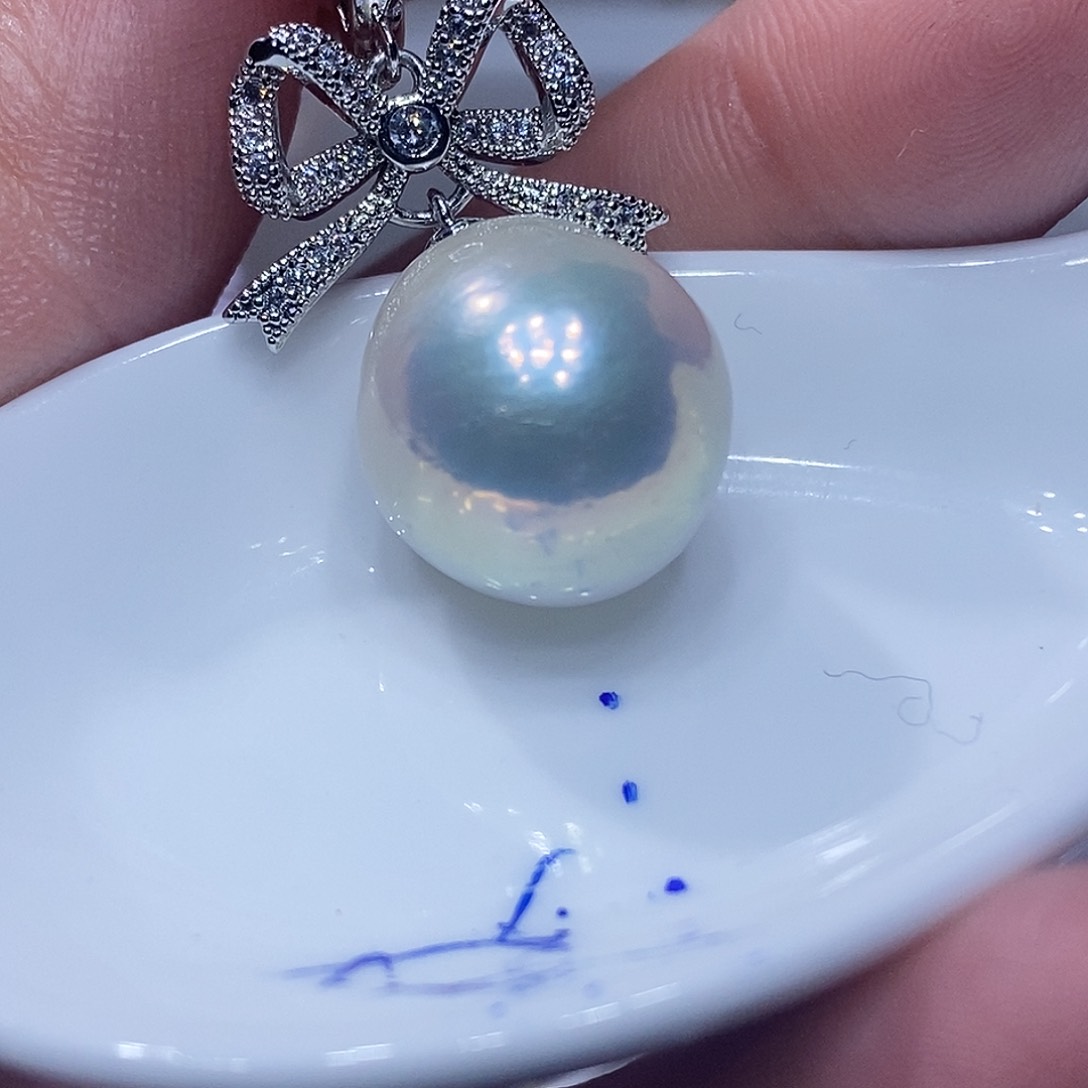 未镶嵌淡水珍珠吊坠