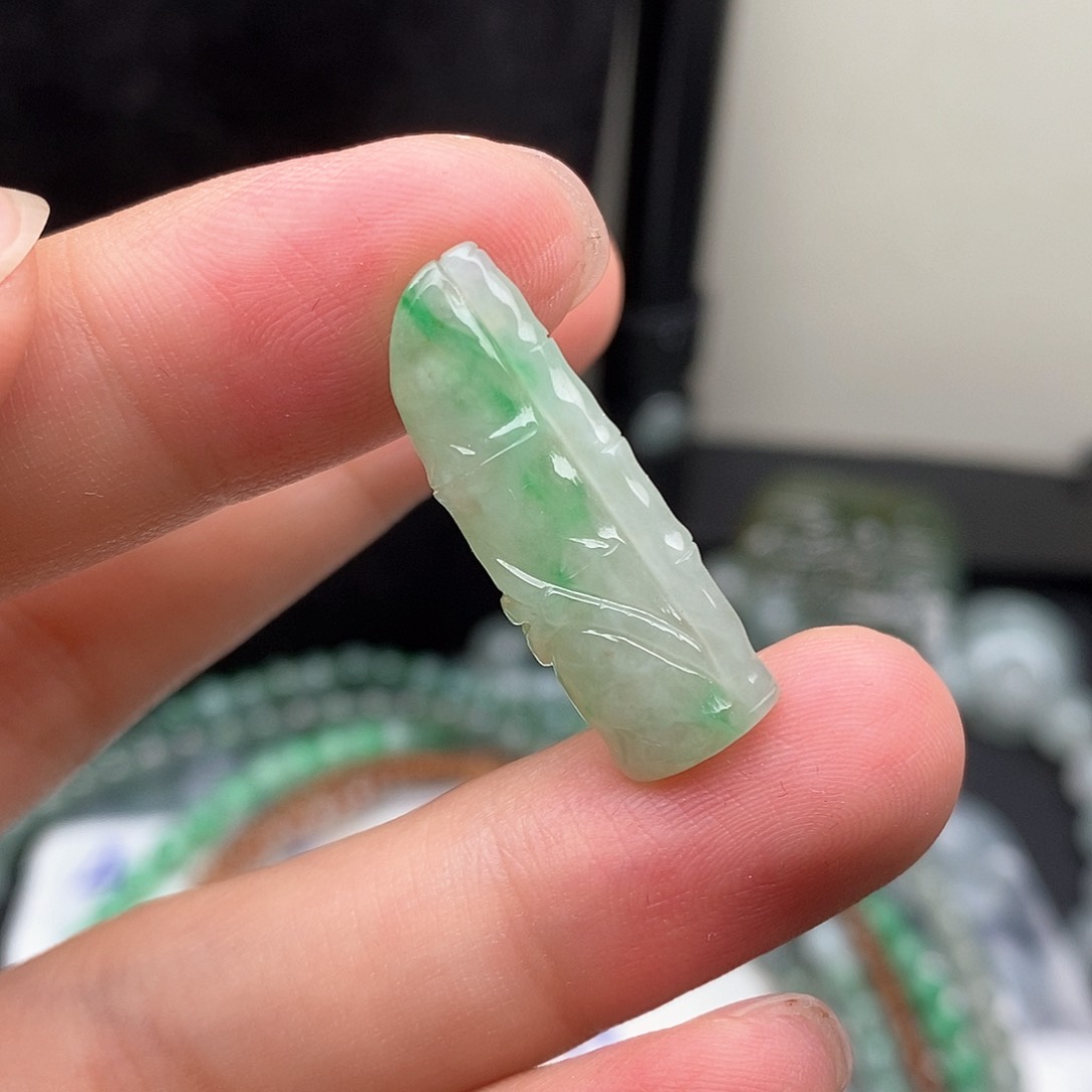 定制翡翠未镶嵌卡30