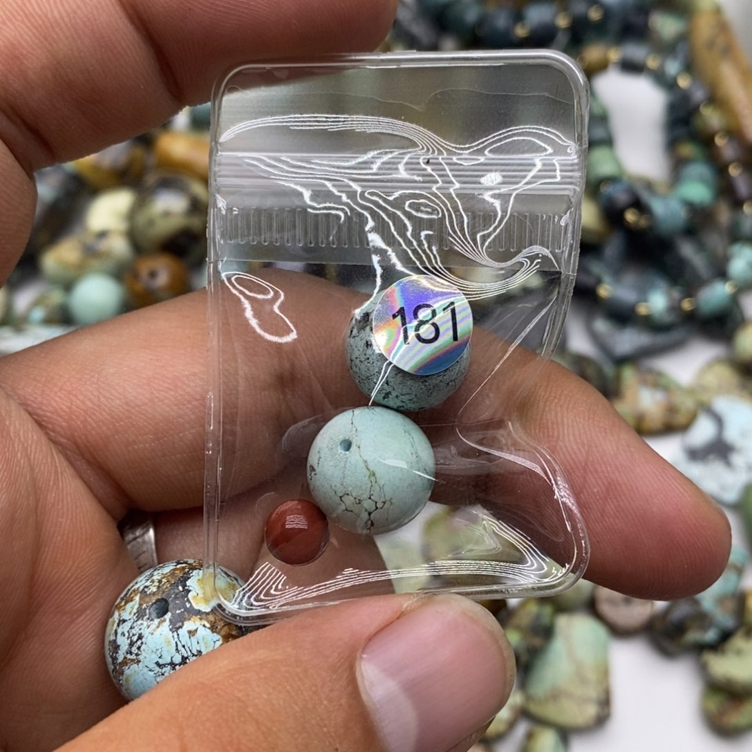 ****.南红玛瑙未镶嵌挂件