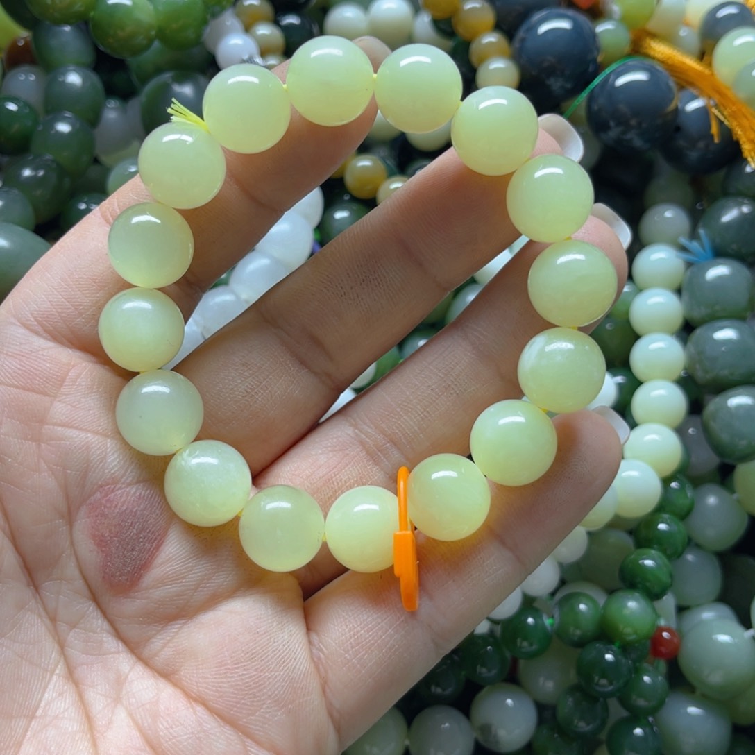 和田玉手链未镶嵌