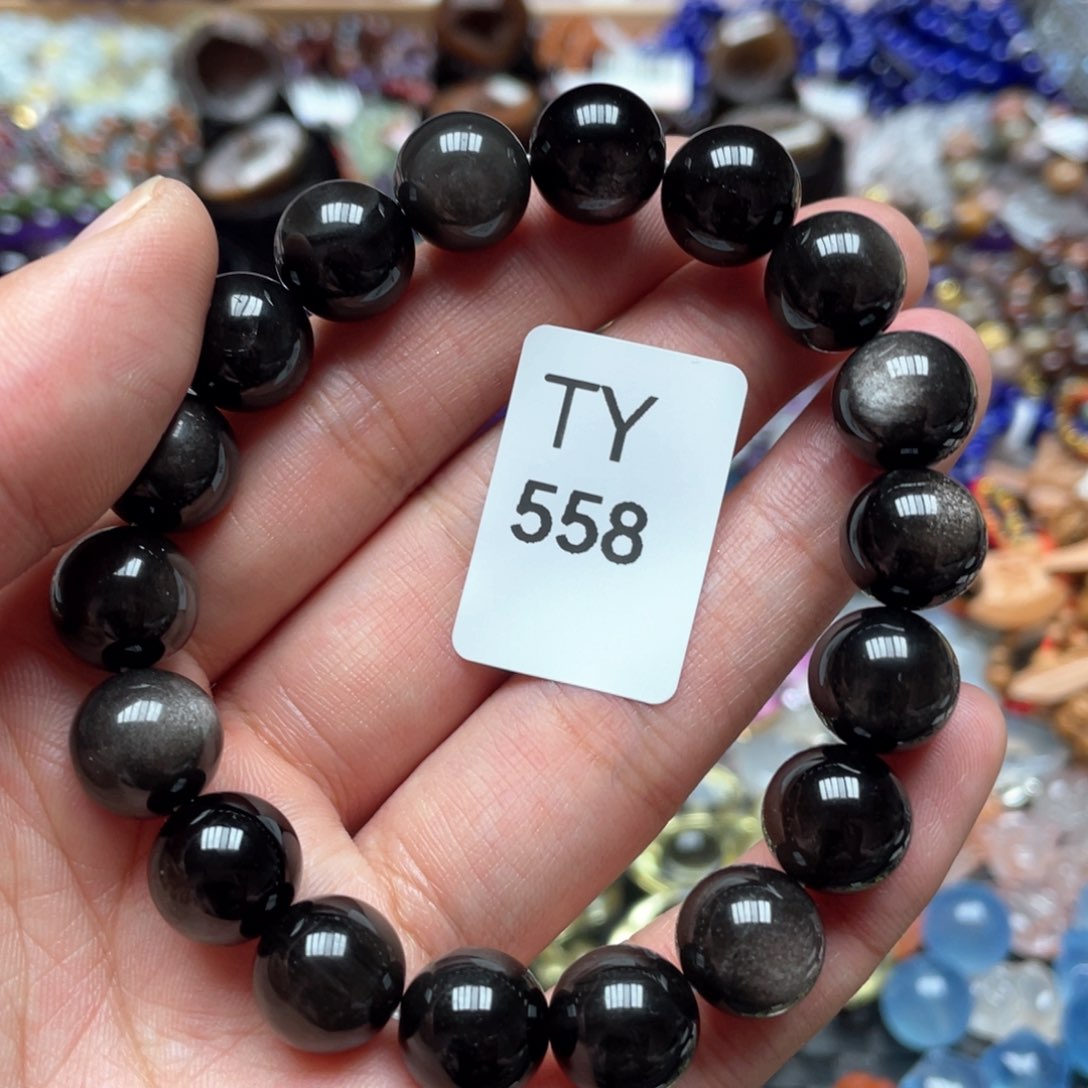 水晶多样性发一只未镶嵌