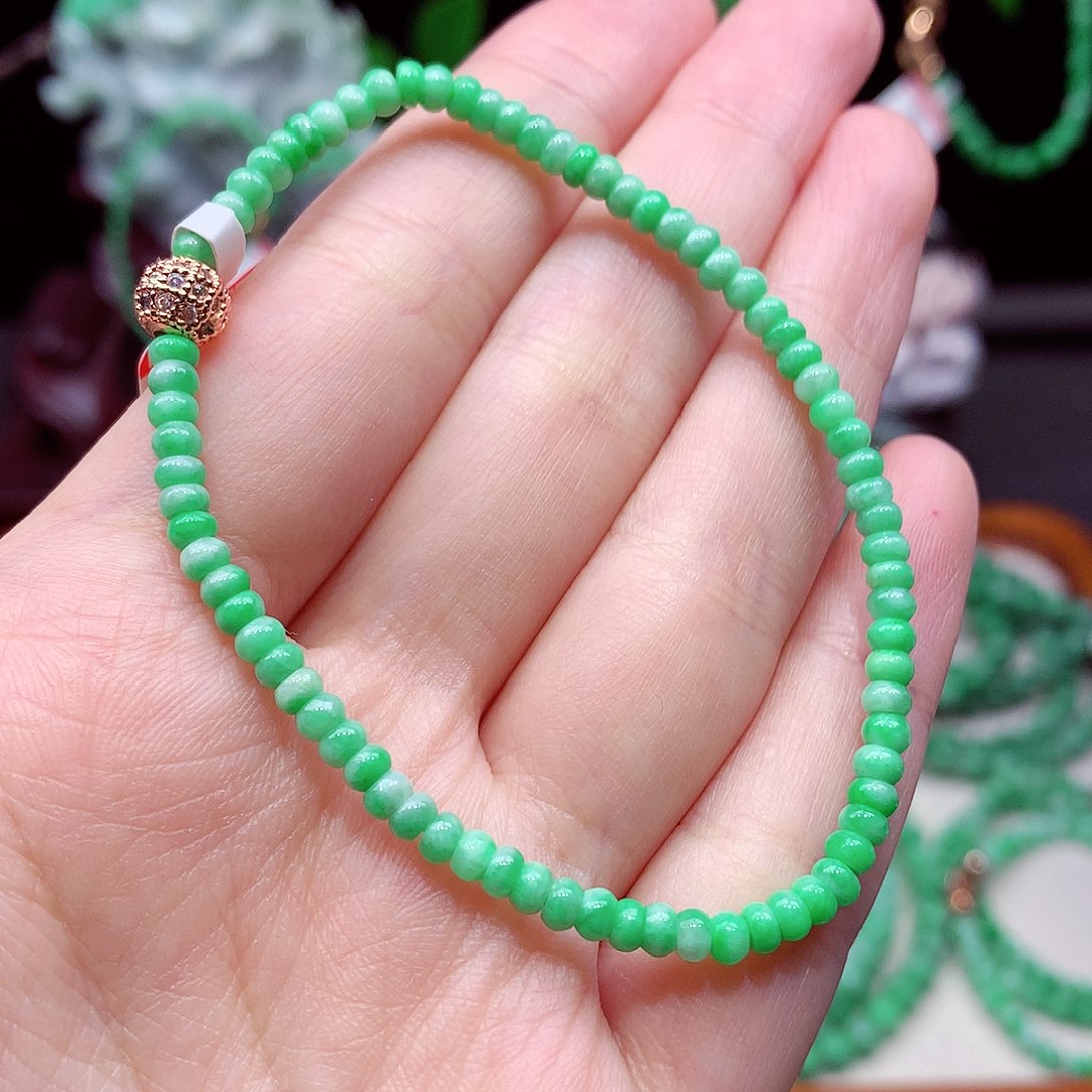 翡翠未镶嵌手链翡翠